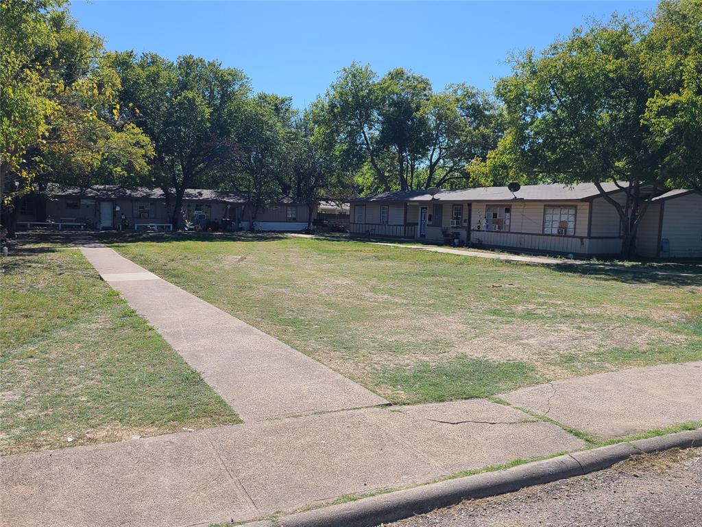 Sol Spigel Village 01 - Residential Income