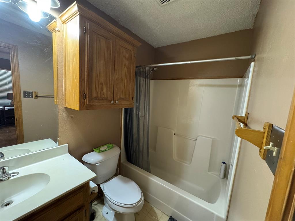 Nixons N-E Add - Residential