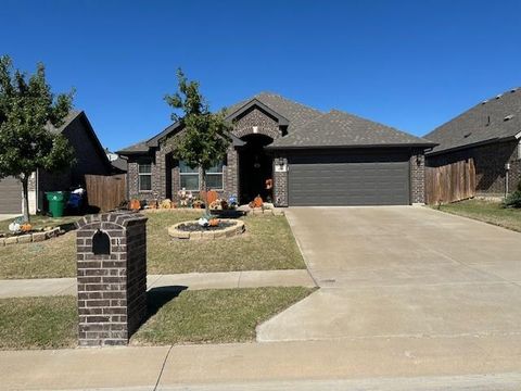 A home in Waxahachie