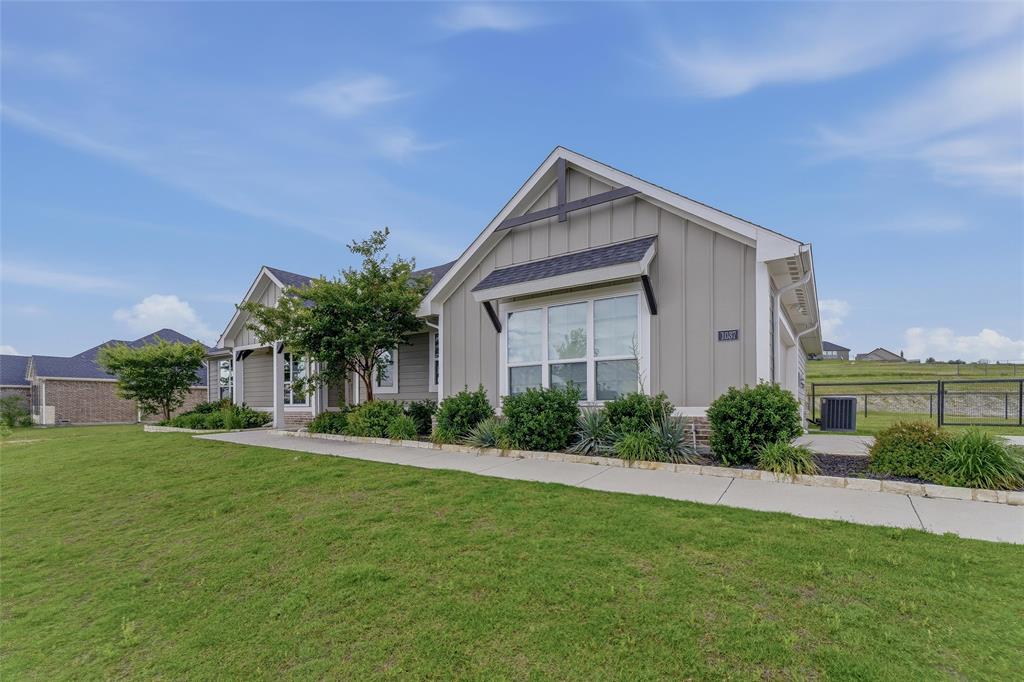 1037 Flagstone Drive