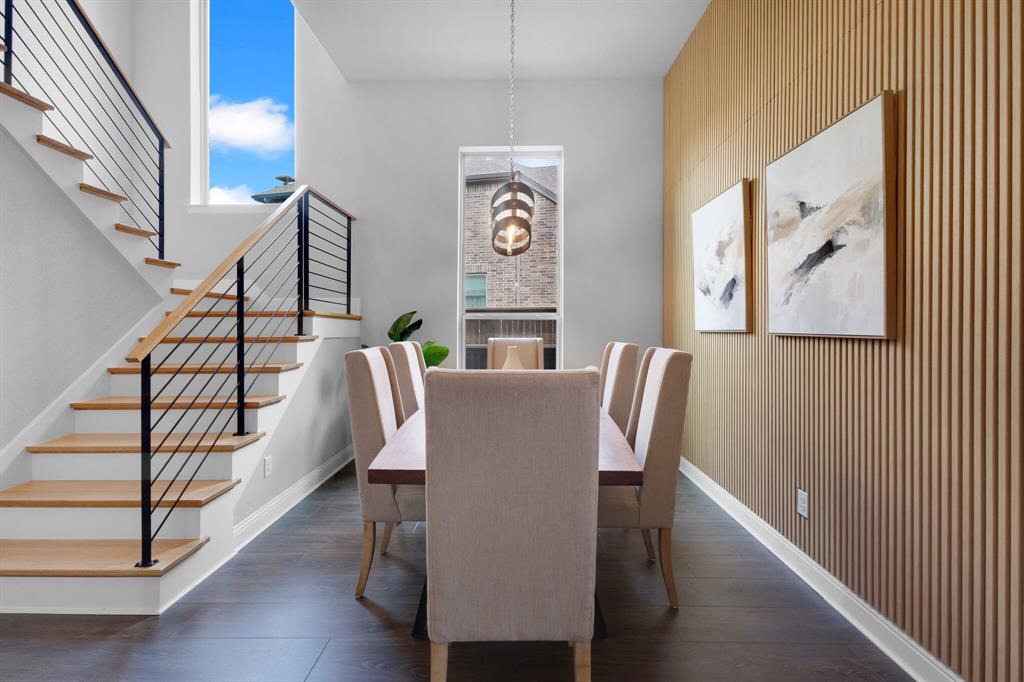 1301 Skyflower Lane