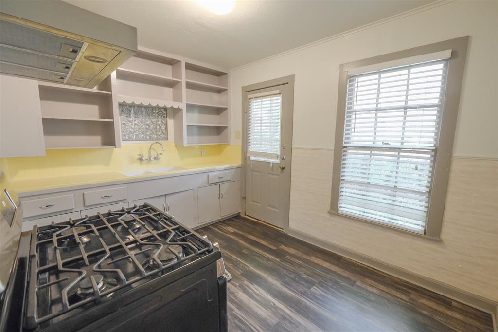 Queensborough Heights Add - Residential Lease