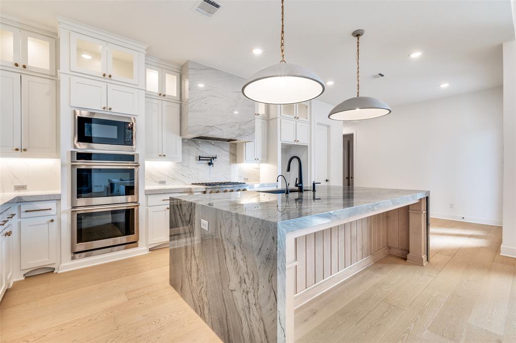 Star Trail Ph Nine - Residential