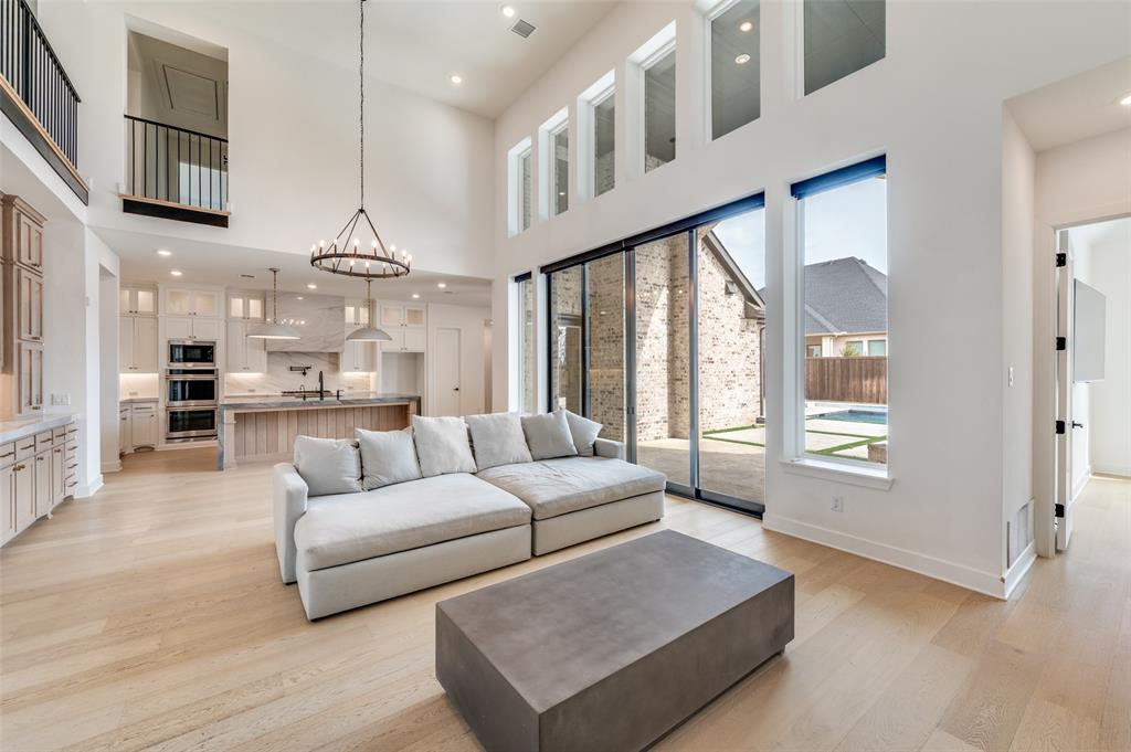 Star Trail Ph Nine - Residential