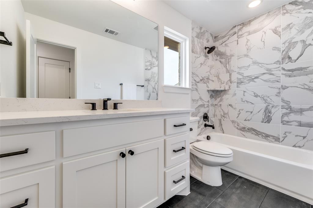 Star Trail Ph Nine - Residential