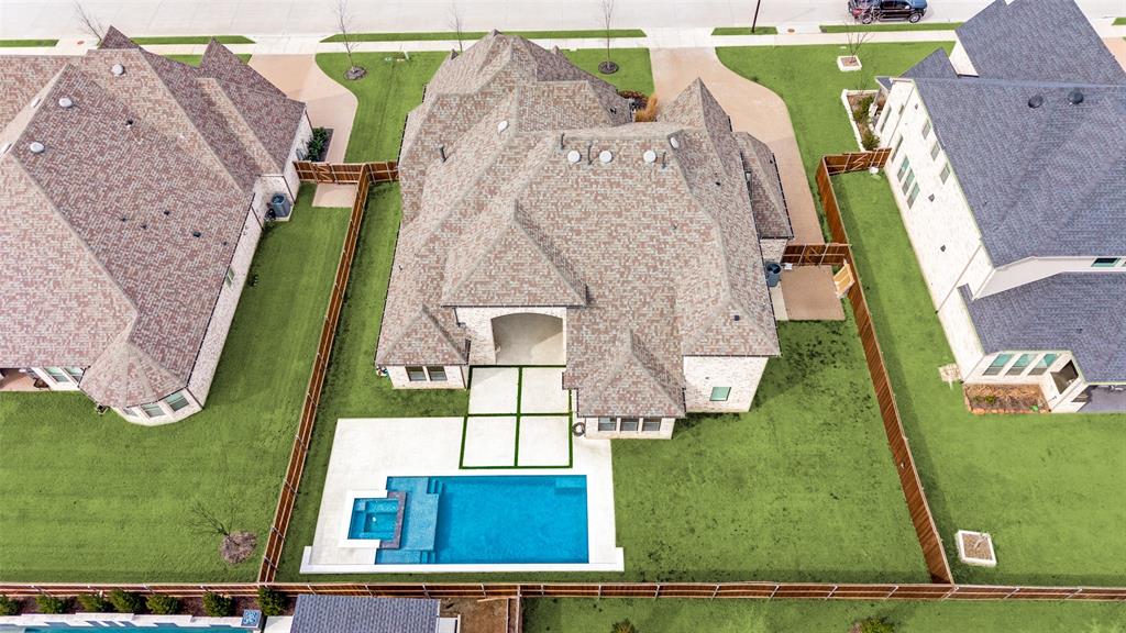 Star Trail Ph Nine - Residential