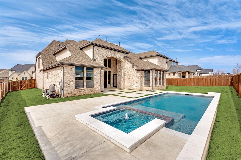 Star Trail Ph Nine - Residential