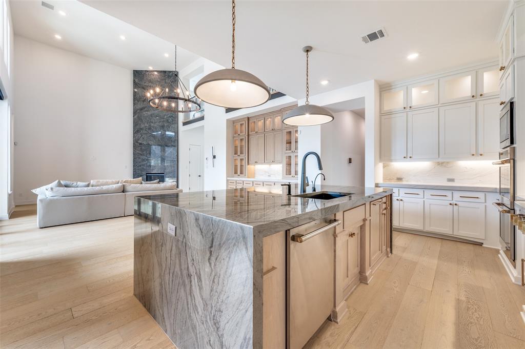 Star Trail Ph Nine - Residential