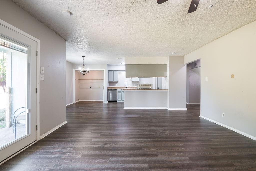 Whispering Oaks Add - Residential