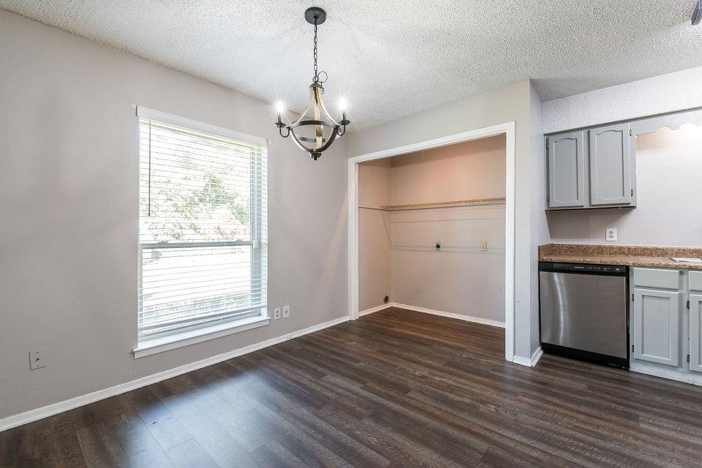 Whispering Oaks Add - Residential