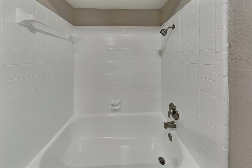 Windmill Hill - Residential Lease