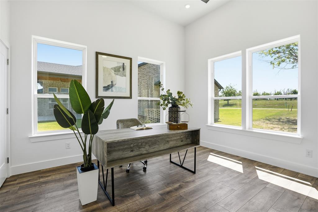 2304 Candlestick Drive