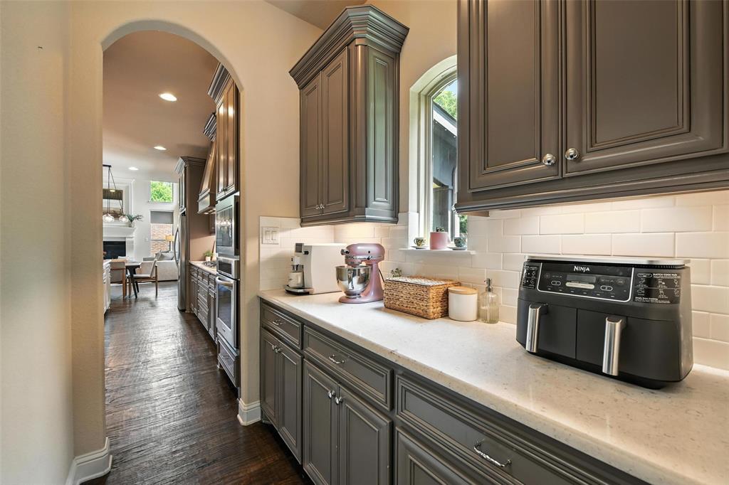 3937 Clear Creek Court