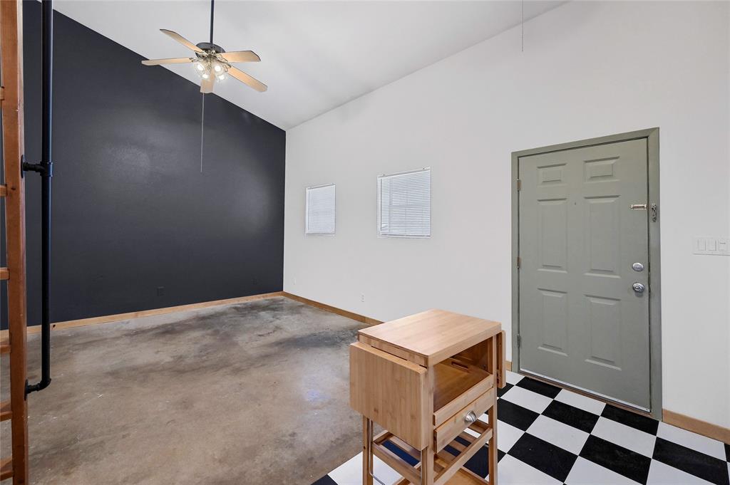 RIDGECREST - Residential Lease