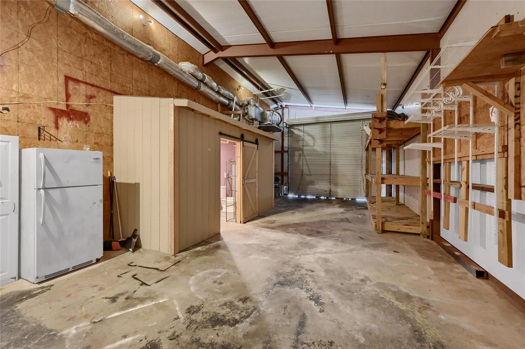 RIDGECREST - Residential Lease