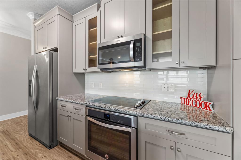 2500 King Arthur Boulevard 205