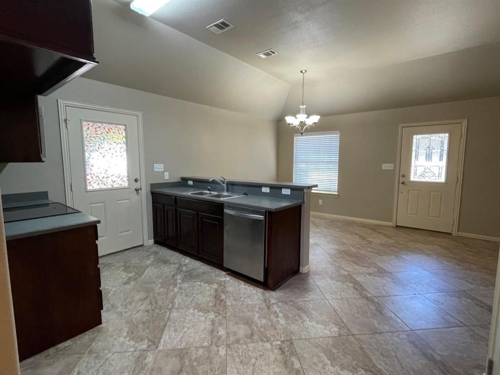 Western Hills Harbor - Residential Lease