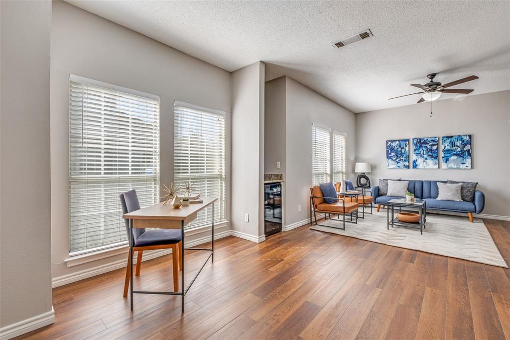 Montfort Twnhms - Residential