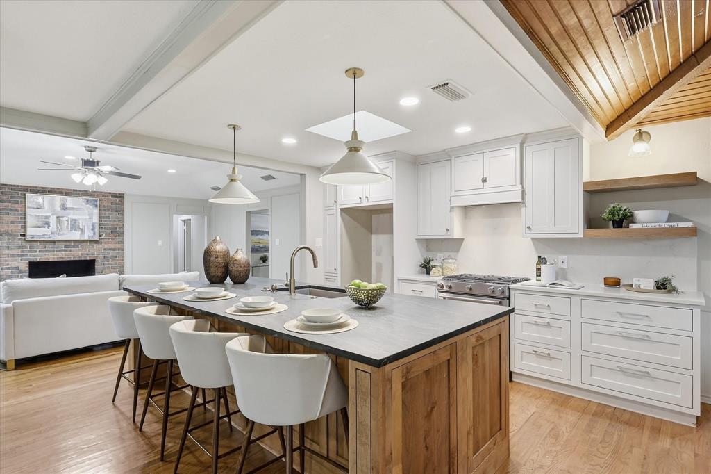 541 Briarglen Drive