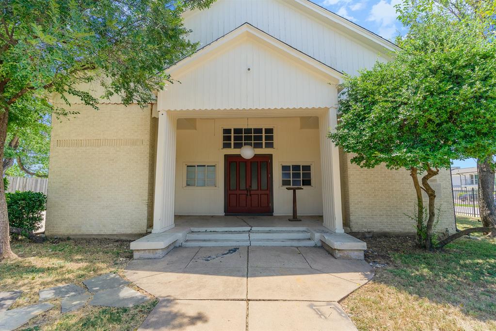 2602 Kings Road