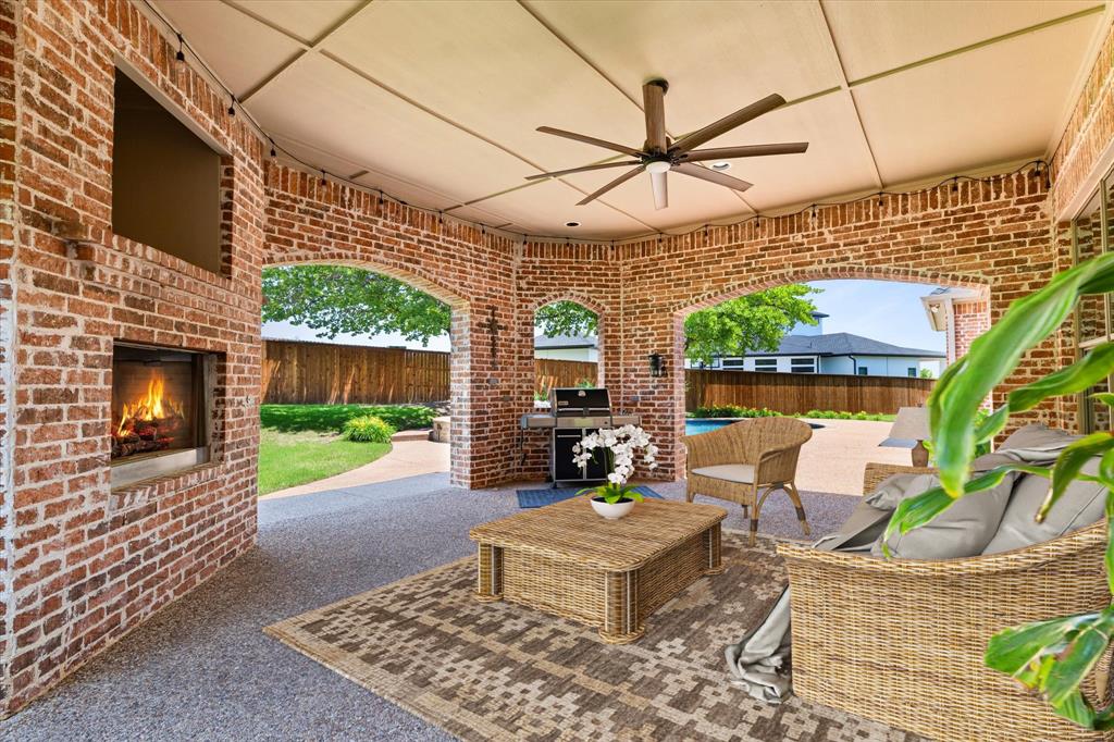2415 Poplar Court