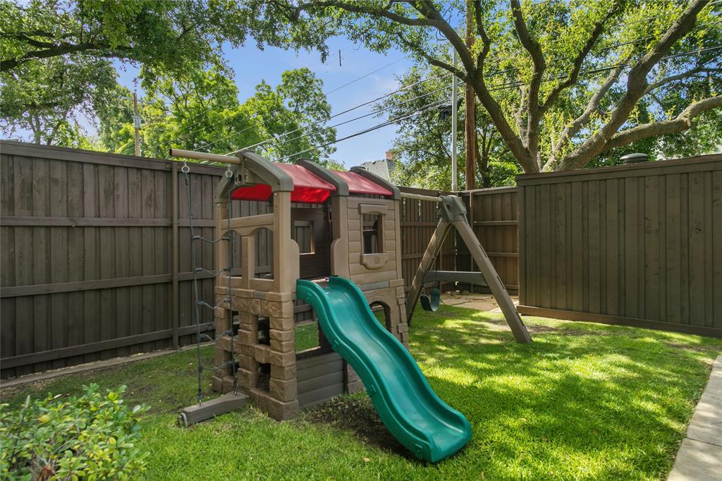 Pemberton 02 - Residential