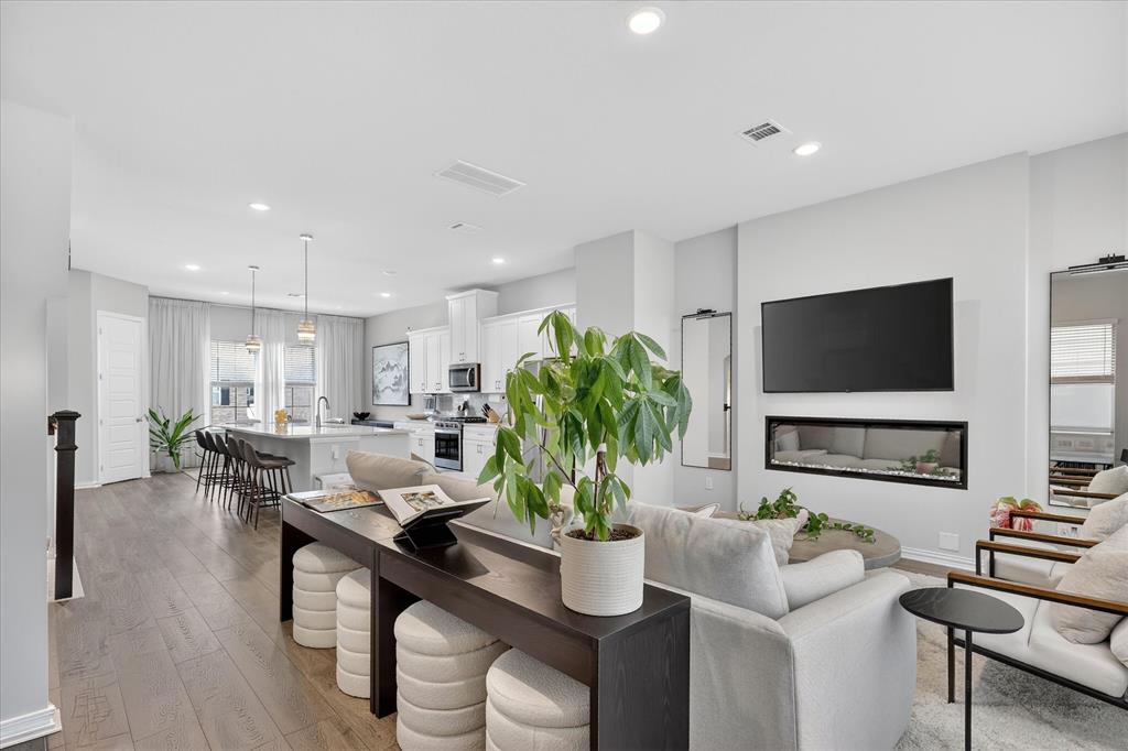 Tenison Vlg Buckner Terrace - Residential