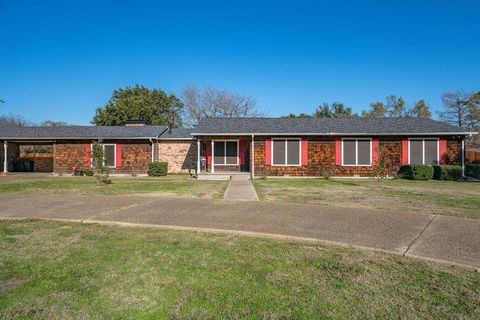 A home in Terrell