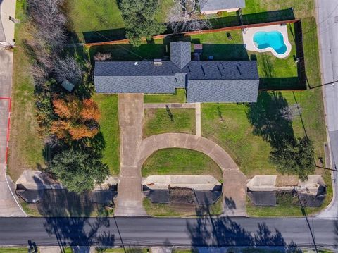 A home in Terrell