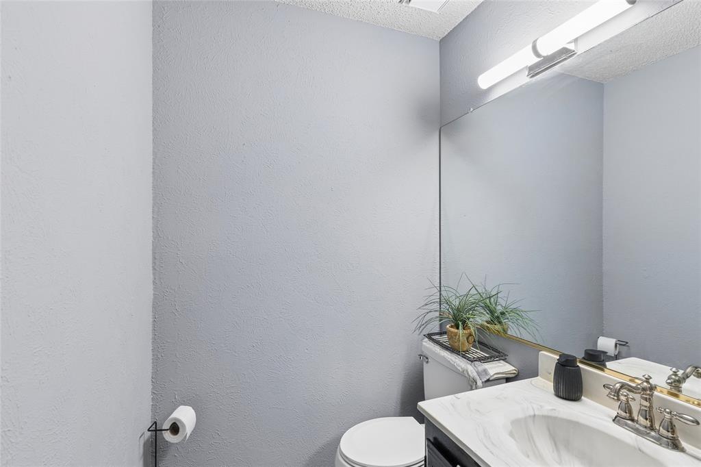 Huntington Village Add - Residential