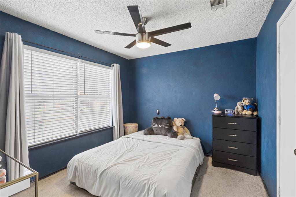 Huntington Village Add - Residential