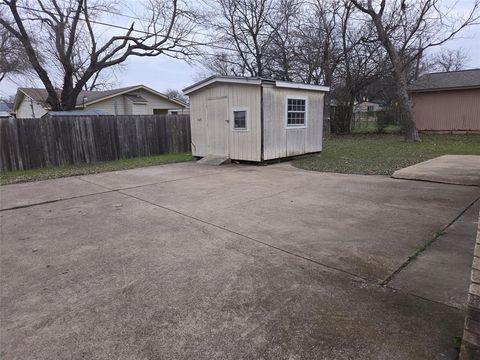 A home in Duncanville