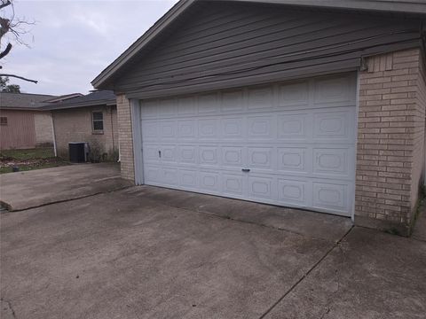 A home in Duncanville