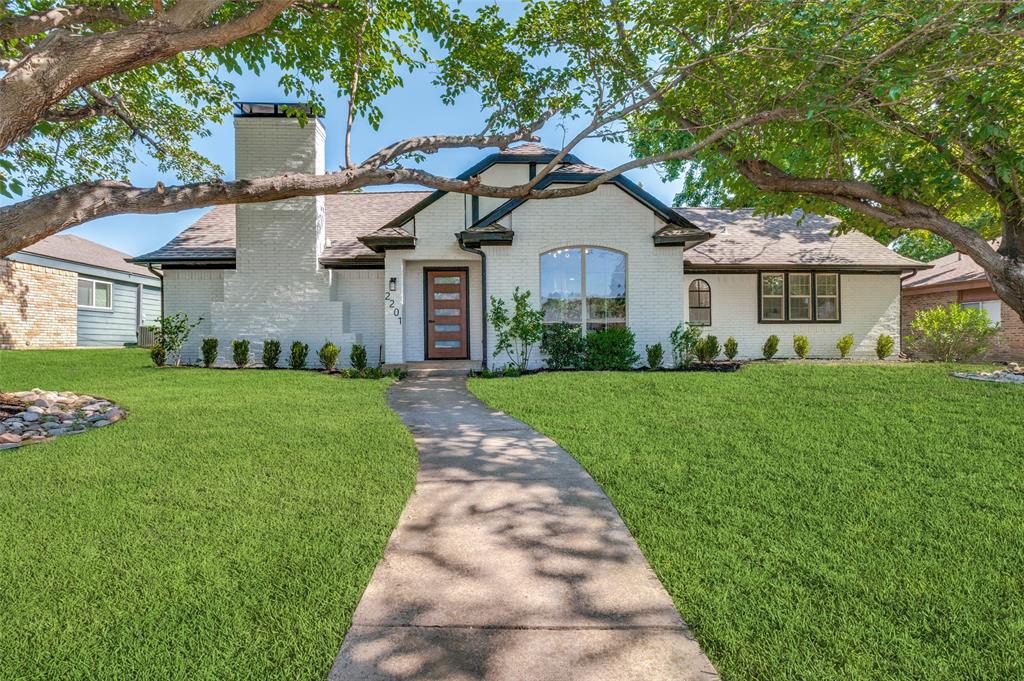2201 Parkhaven Drive