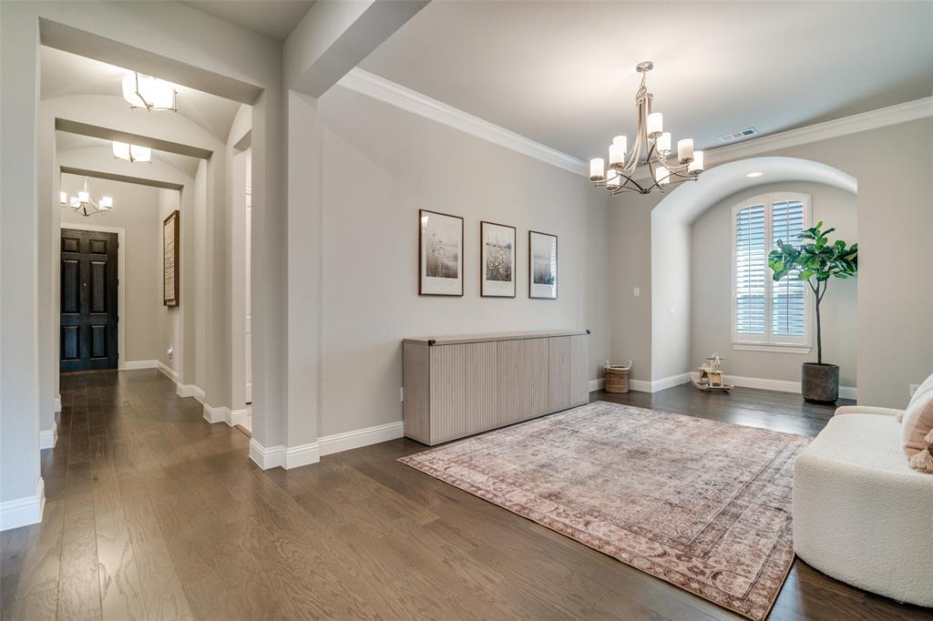 8509 Pine Valley Drive