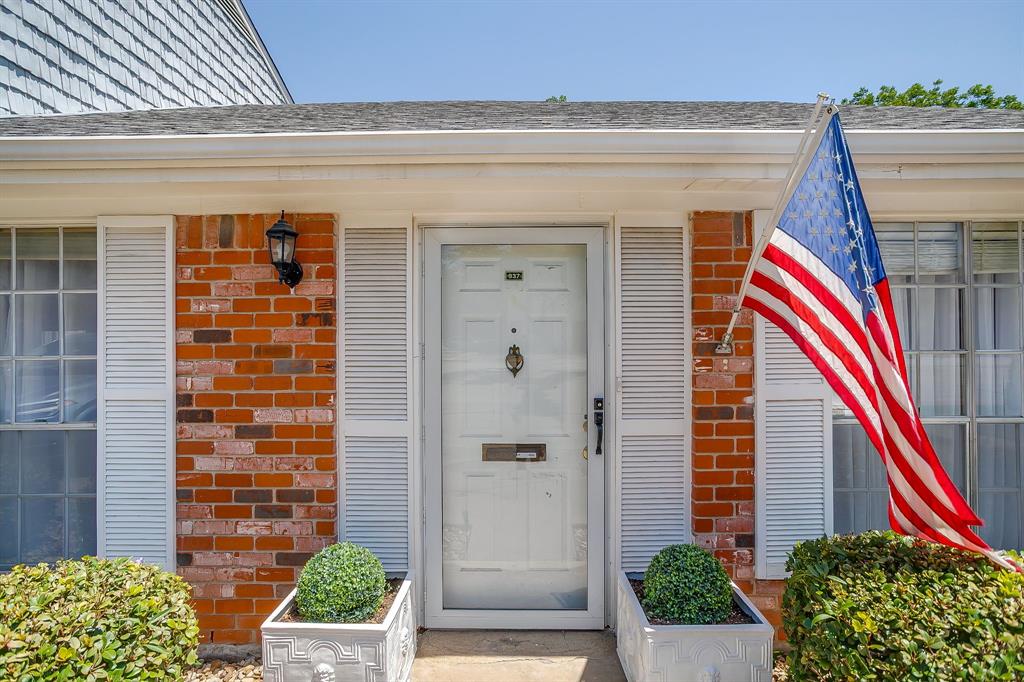 937 Roaring Springs Road