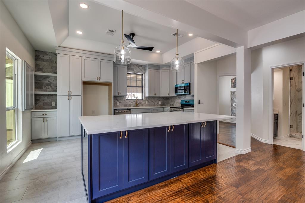 4219 Fox Hollow Drive