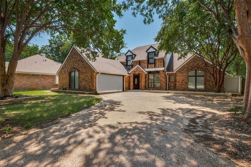 Welcome to this beautifully maintained two-story home offering 5 spacious bedrooms—or 4 bedrooms plus a dedicated home office—designed to suit today’s flexible lifestyle. The primary suite is located on the main floor for added convenience, along with an additional bedroom or office space.
The heart of the home is the recently remodeled kitchen, featuring brand-new cabinetry, quartz countertops, stylish tile, a large center island, upgraded sink and lighting fixtures, a new range and microwave, and a built-in wine fridge—perfect for both everyday living and entertaining.
The open-concept living room includes a cozy fireplace, creating a warm and inviting atmosphere. The luxurious primary bathroom boasts a steam shower and a soaking tub, offering a spa-like retreat. Additional updates include a newly replaced roof and updated decking providing long-term peace of mind. Located near great schools and with easy access to I-20, this move-in ready home combines comfort, style, and convenience.
Don’t miss the opportunity to make it yours! PRICED REDUCED TO SELL!!!