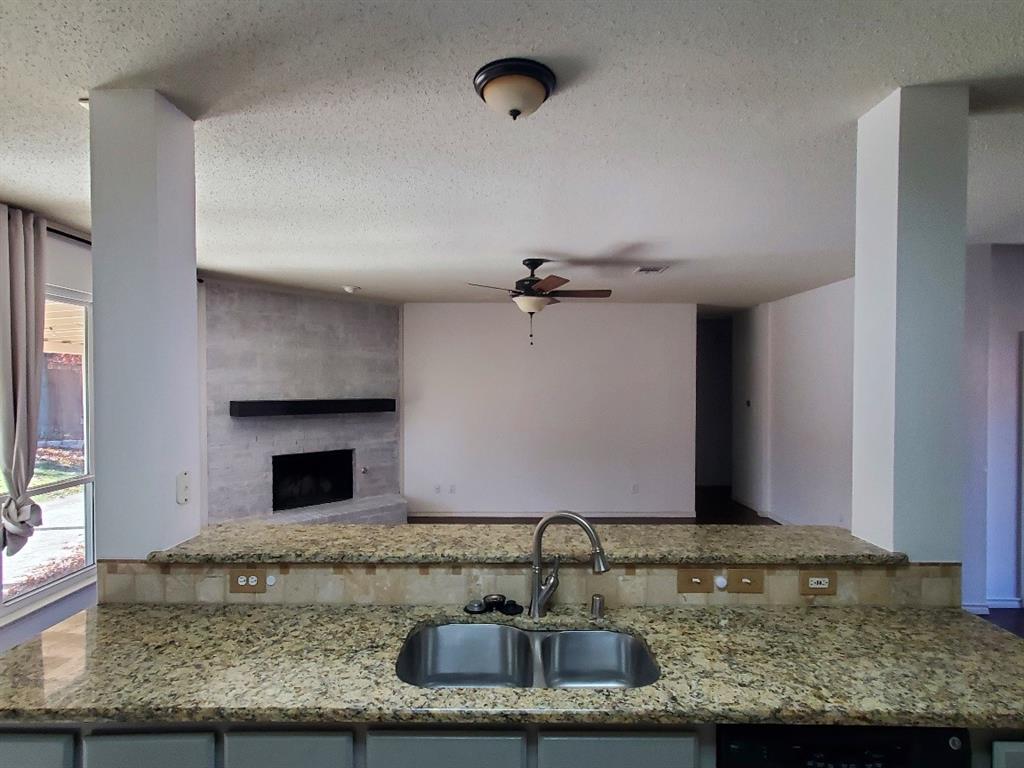 Riverchase Ph Two - Residential Lease