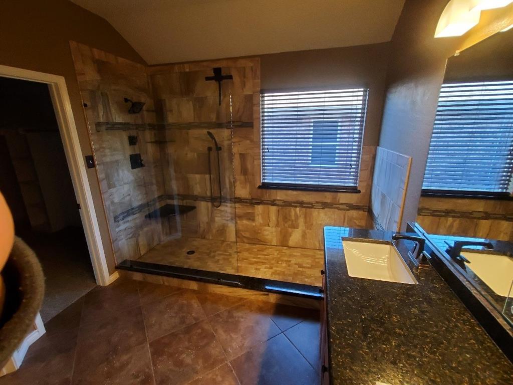 Riverchase Ph Two - Residential Lease