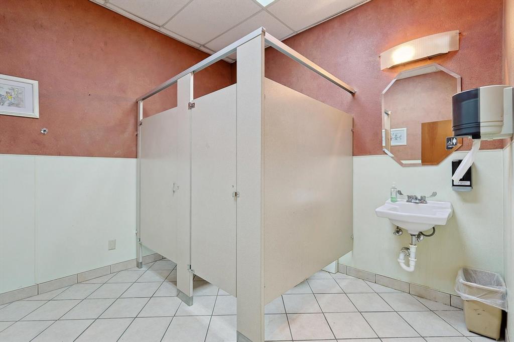 Brook Mays - Commercial Sale