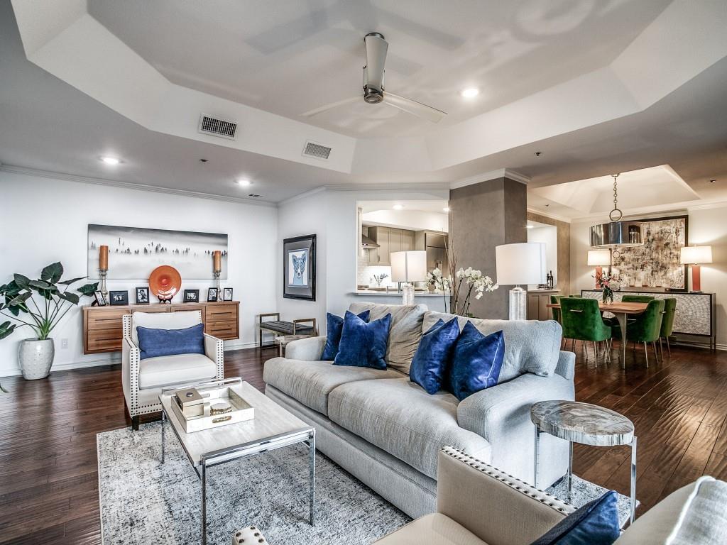 5909 Luther Lane 2204