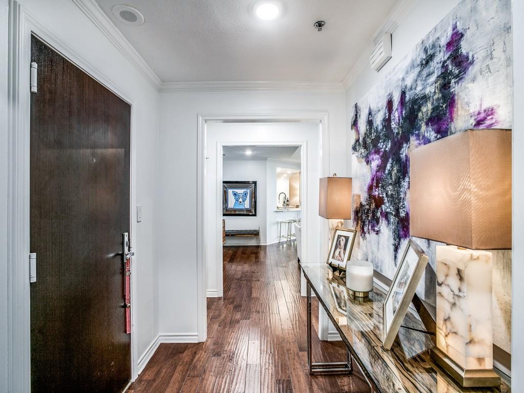 5909 Luther Lane 2204