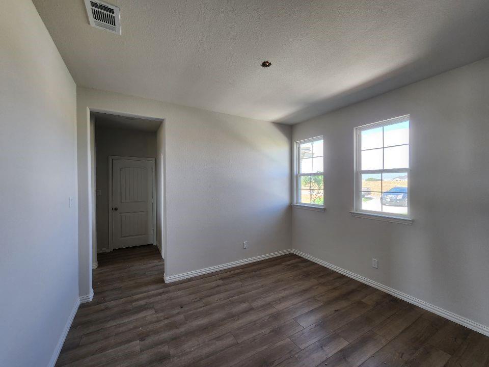 132 Moss Glen Lane