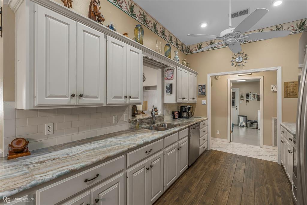 Featherston Lakewood - Residential