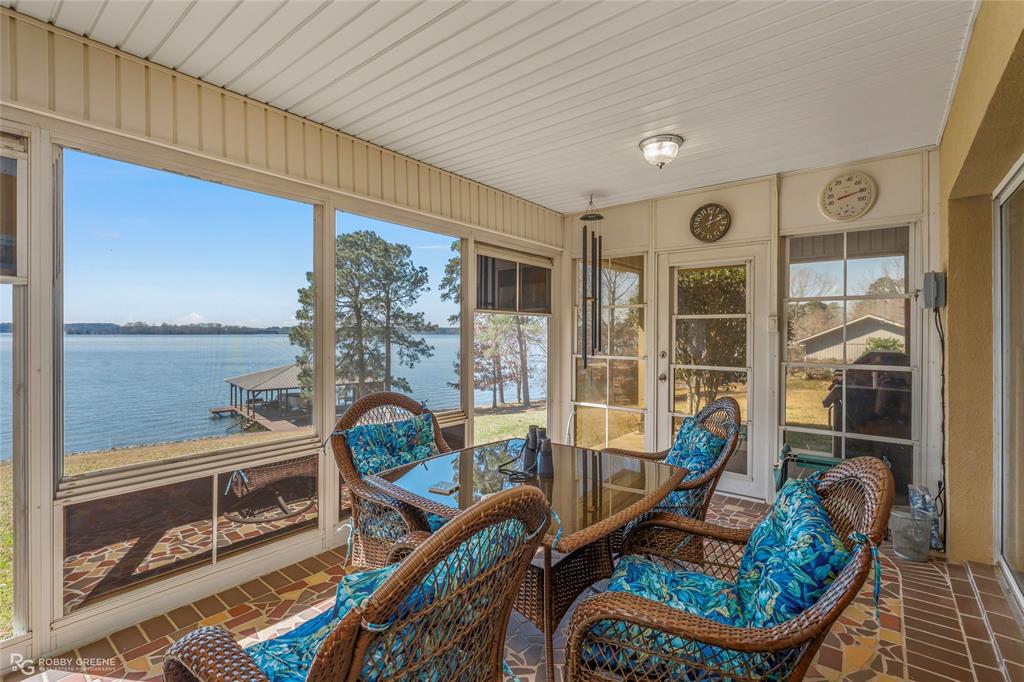 Featherston Lakewood - Residential