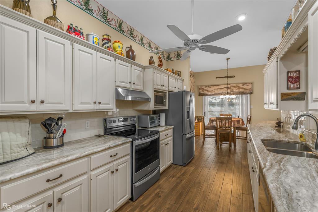 Featherston Lakewood - Residential