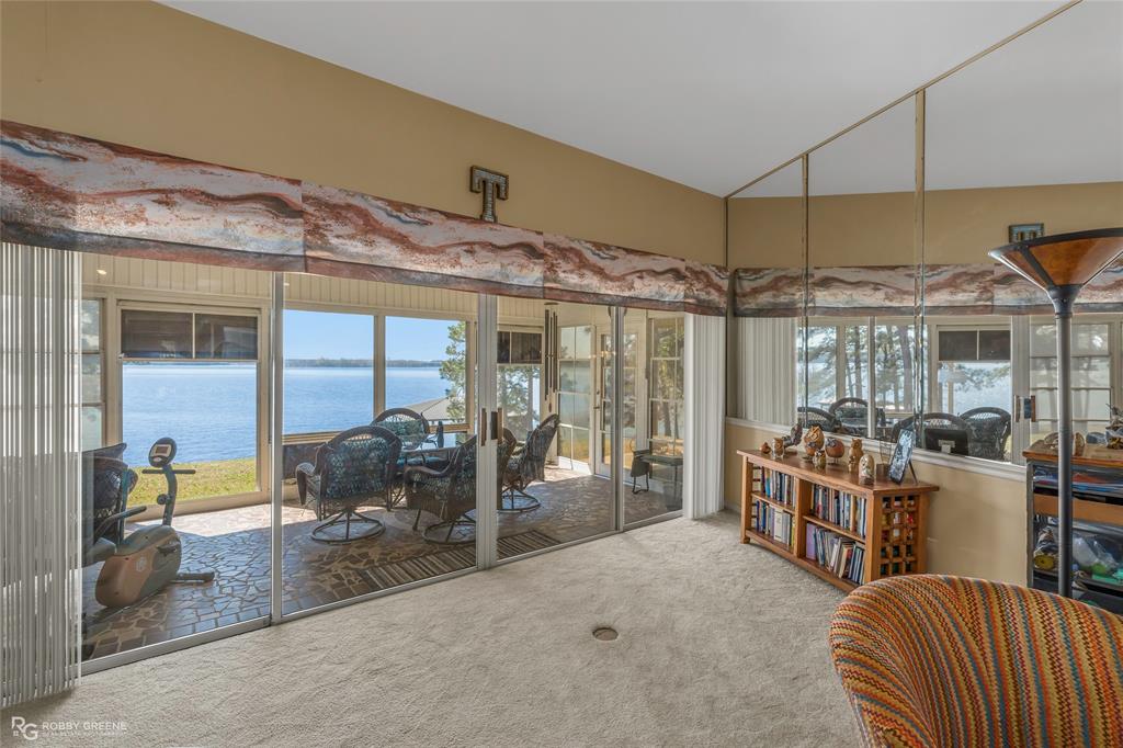 Featherston Lakewood - Residential