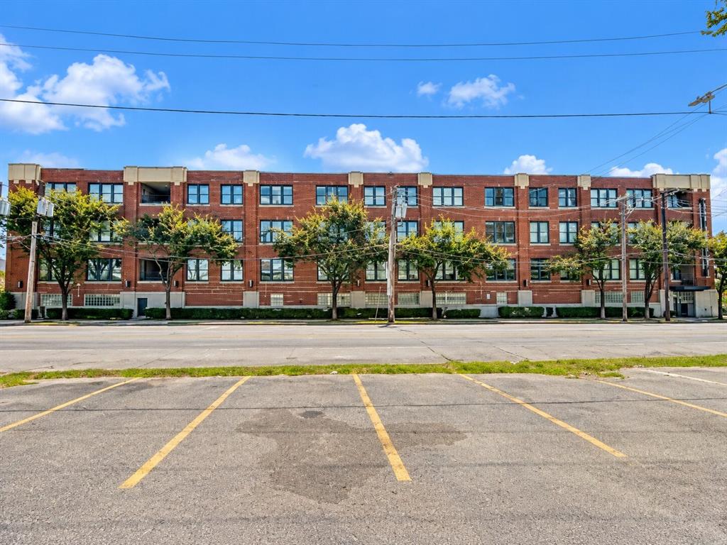 2502 Live Oak Street 110