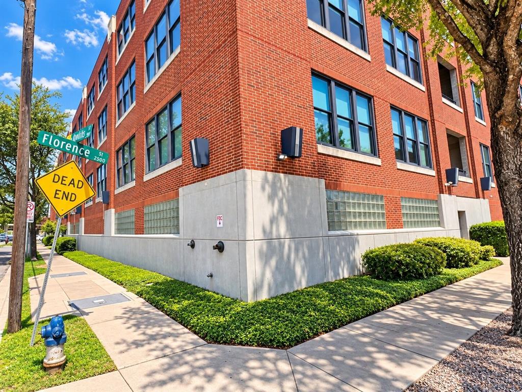 2502 Live Oak Street 110